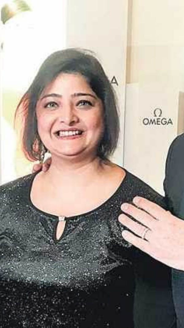 Vasundhara Das Pictures