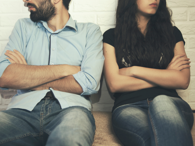 Signs your husband doesn't find you attractive anymore | The Times of India