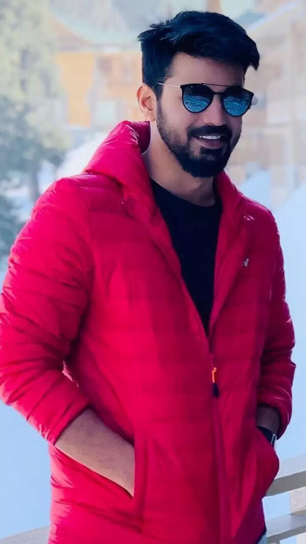Mahat Raghavendra Stills