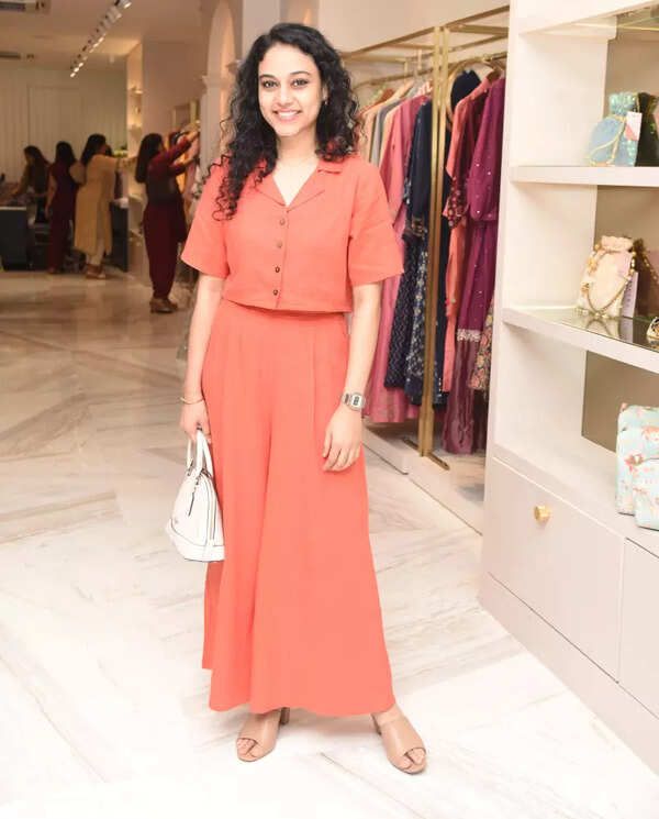 Rupa Manjari Photos