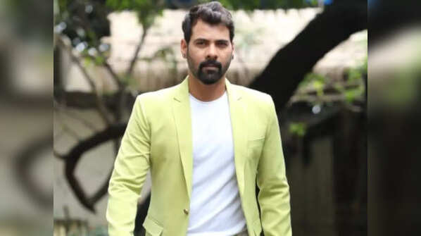 Shabir Ahluwalia