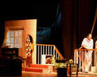 Kaanch Kay Khilauney: A play