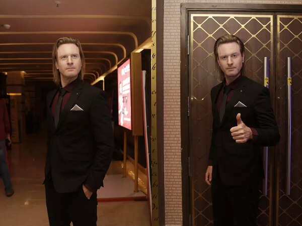 Alexx O'Nell Photos