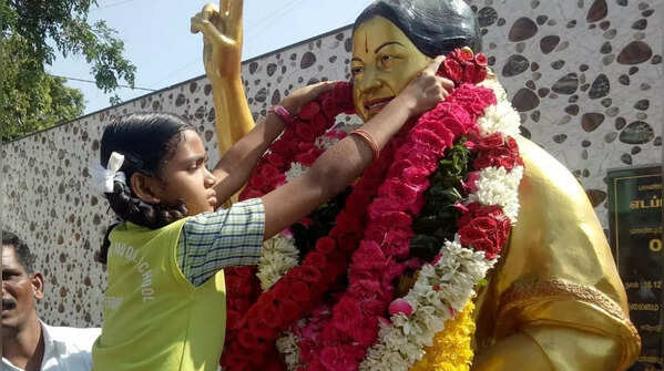 In photos: AIADMK leaders and VK Sasikala pay tribute to Jayalalitha on her 74th birth anniversary