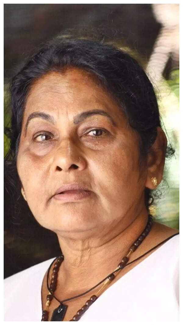 KPAC Lalitha Wallpapers