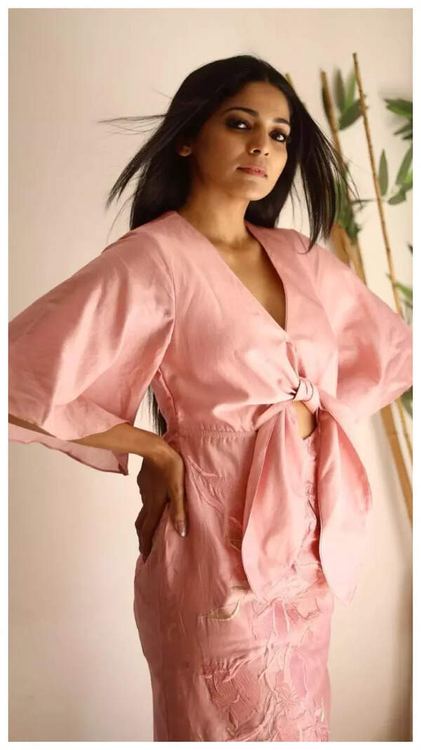 Pooja Sawant Pictures
