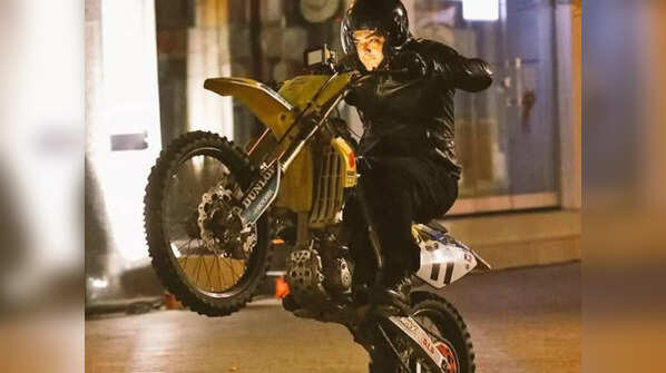 'Vivegam'