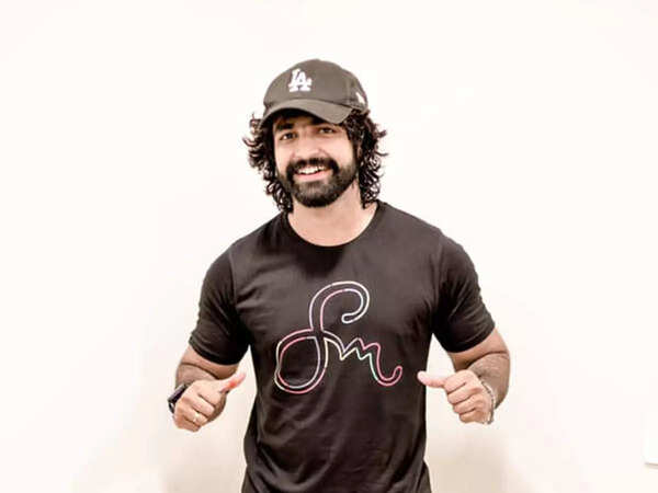 Siddharth Menon Pictures