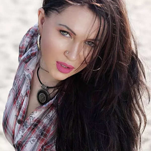 Nataliya Kozhenova Stills
