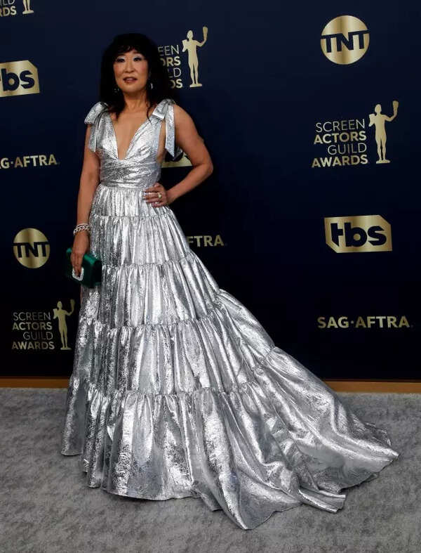 Sandra Oh Pictures
