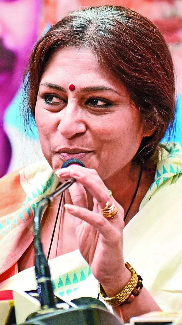 Roopa Ganguly Photos