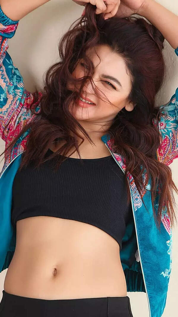 Jaya Ahsan Photos