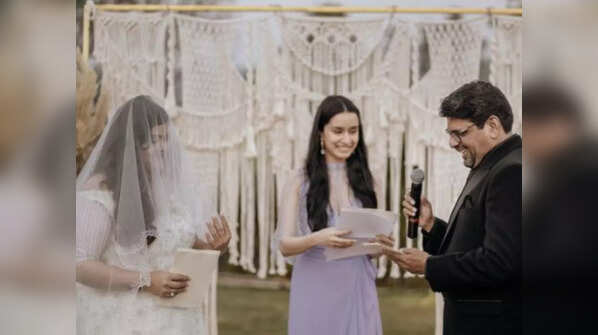 Wedding officiant