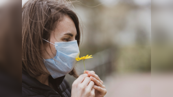 Why COVID causes loss of smell?