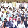 Article image for: BJP MLAs stage protest outside Maharashtra Assembly demanding Nawab Malik’s resignation