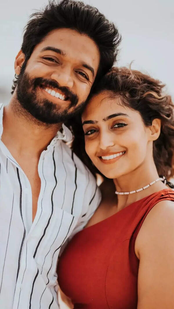 Reba Monica John Wallpapers