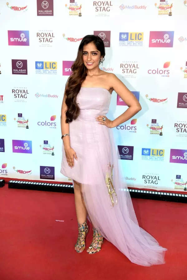 Asees Kaur Stills