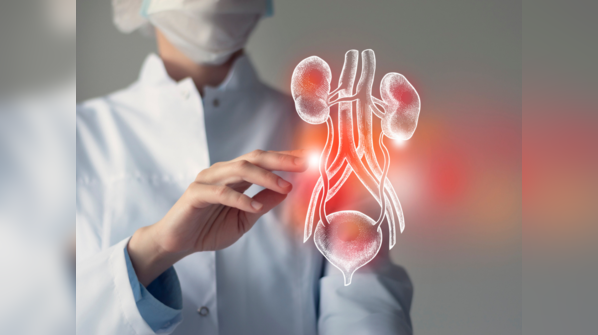 Is there any correlation between COVID and kidney health?