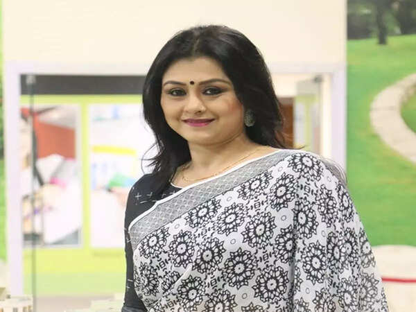 Debjani Chatterjee Images