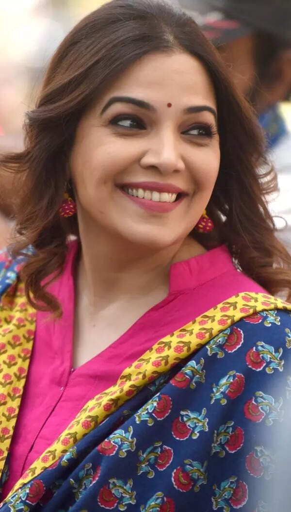 Shilpa Tulaskar Wallpapers