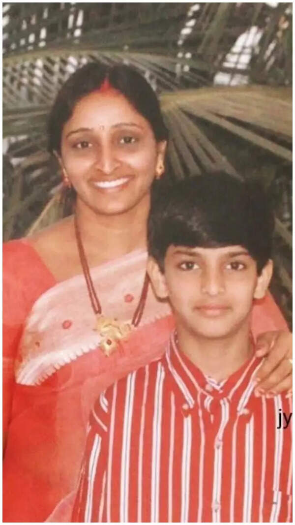 Naga Photos