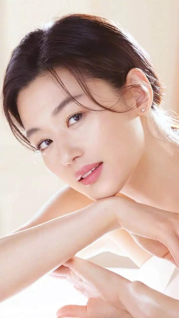 Jun Ji Hyun Stills