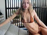 Steve Jobs' 23-year-old daughter Eve Jobs is no less than a supermodel