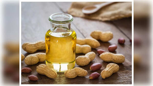 Types of peanut oil