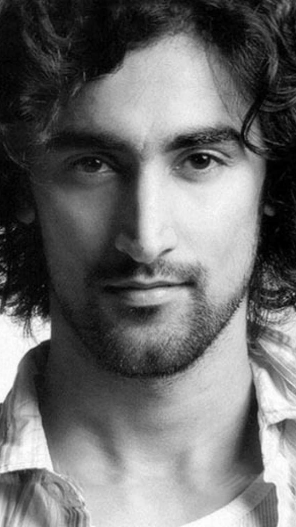 Kunal Kapoor Photos