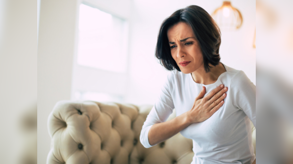 First aid treatment during heart attack