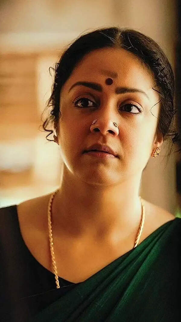 Jyothika Wallpapers