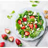 ​Strawberry, spinach and walnut