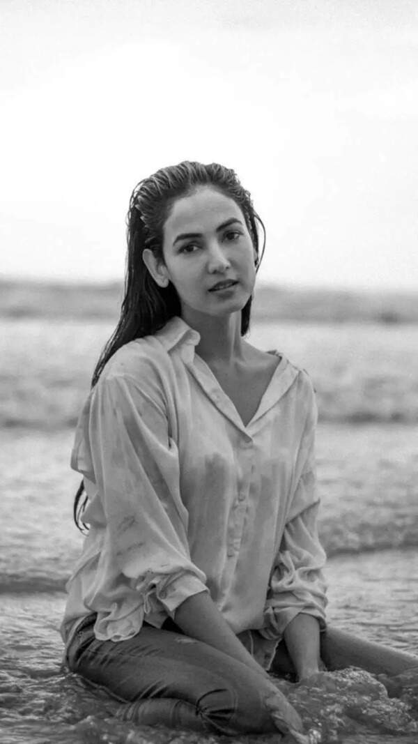 Sonal Chauhan Stills