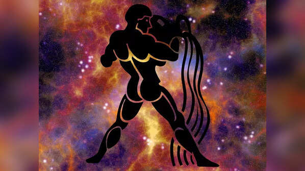 Main habits, traits of an Aquarian man