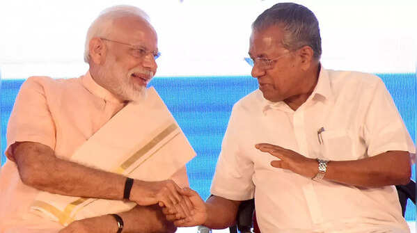 PM Modi 'charms' CM Pinarayi Vijayan