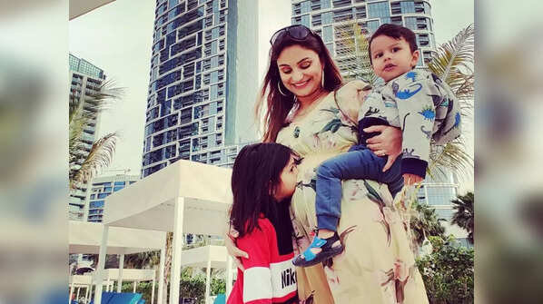 Bigg Boss fame Dimpy Ganguly announces third pregnancy