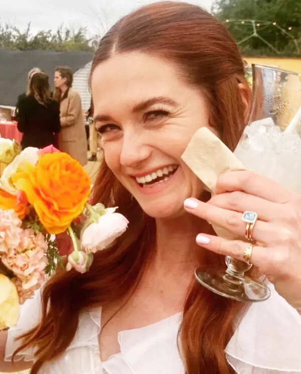 Bonnie Wright Stills