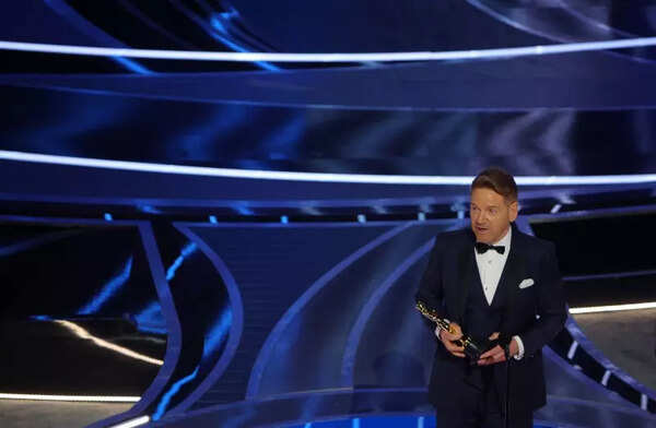 Kenneth Branagh Images