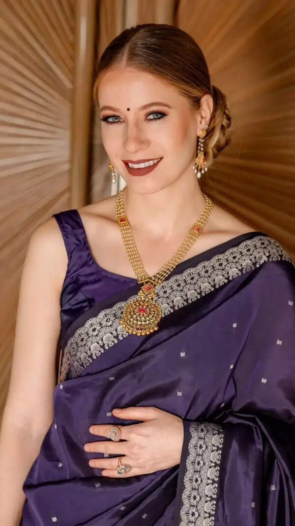 Aparna Mulberry