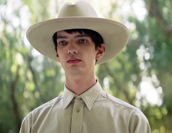 Kodi Smit McPhee Pictures