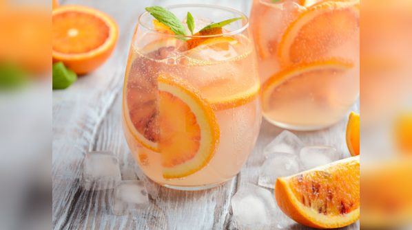 Orange detox water