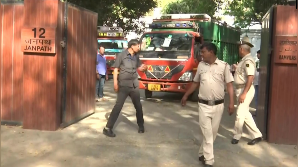 Govt evicts Chirag from Paswan bungalow