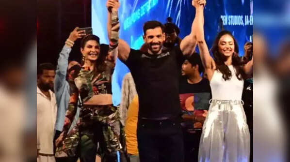 5 reasons to watch John Abraham, Rakul Preet Singh and Jacqueline Fernandez's 'Attack'