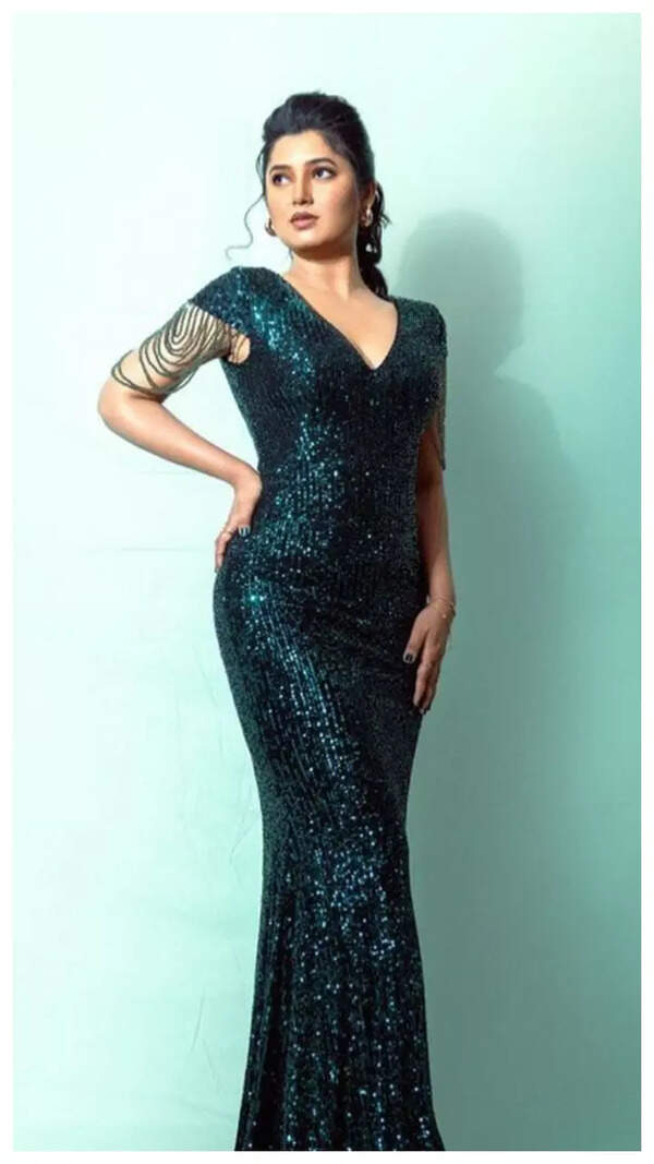 Prajakta Mali Pictures