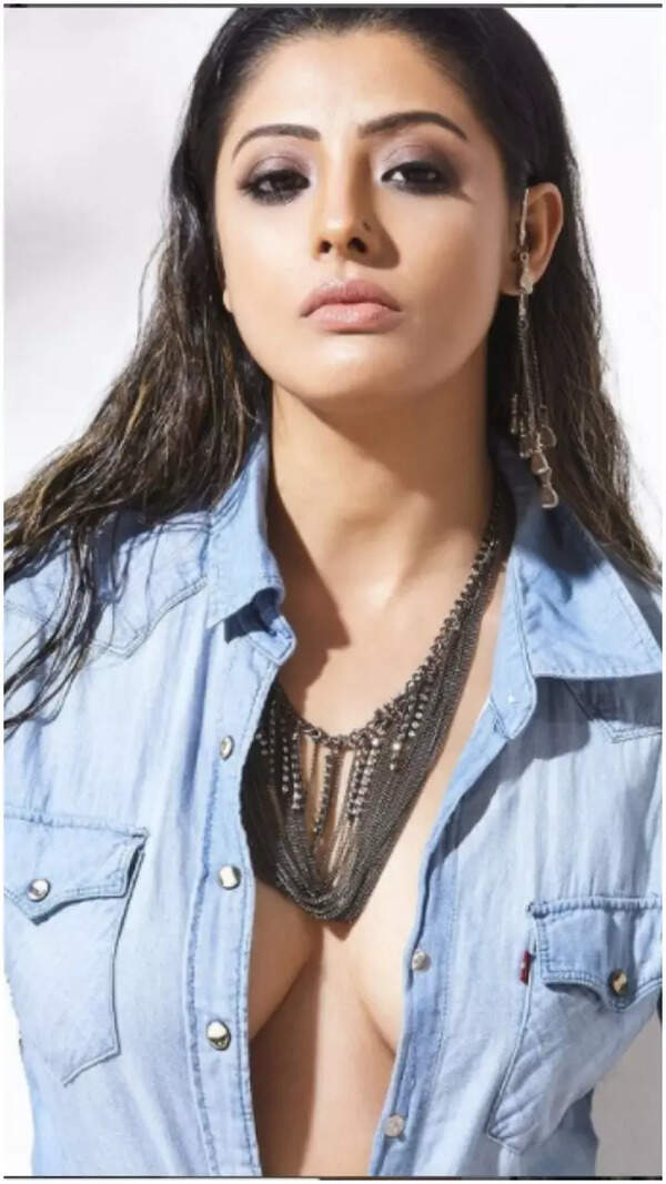 Sanchita Banerjee Pictures