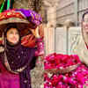 Article image for: Saba and <i class="tbold">somi khan</i>