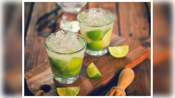 Homemade drinks to manage belly fat post 50’s