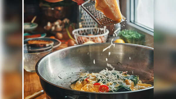 With tomato, onion and cheese