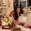 Cakes, bouquets and gifts