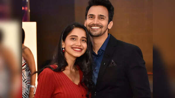 Bhushan Pradhan - Bhagyashree Limaye